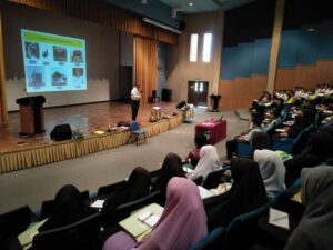 30d5d5c2-d2ac-4042-947c-3048695c6cfa